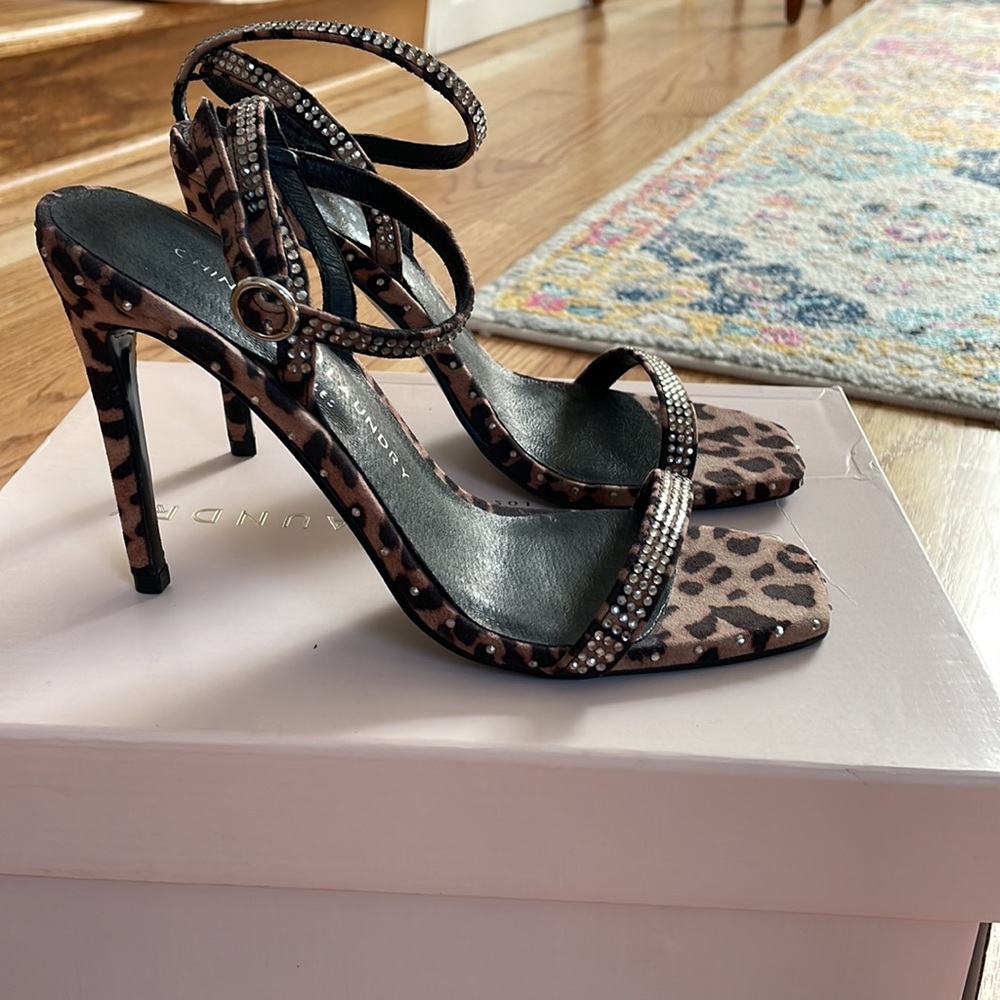 Chinese Laundry Jam Sandal